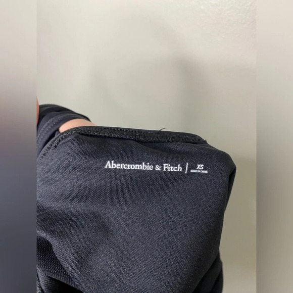 NWOT  Abercrombie Cutout Black One Piece Swimsuit - Picture 8 of 9